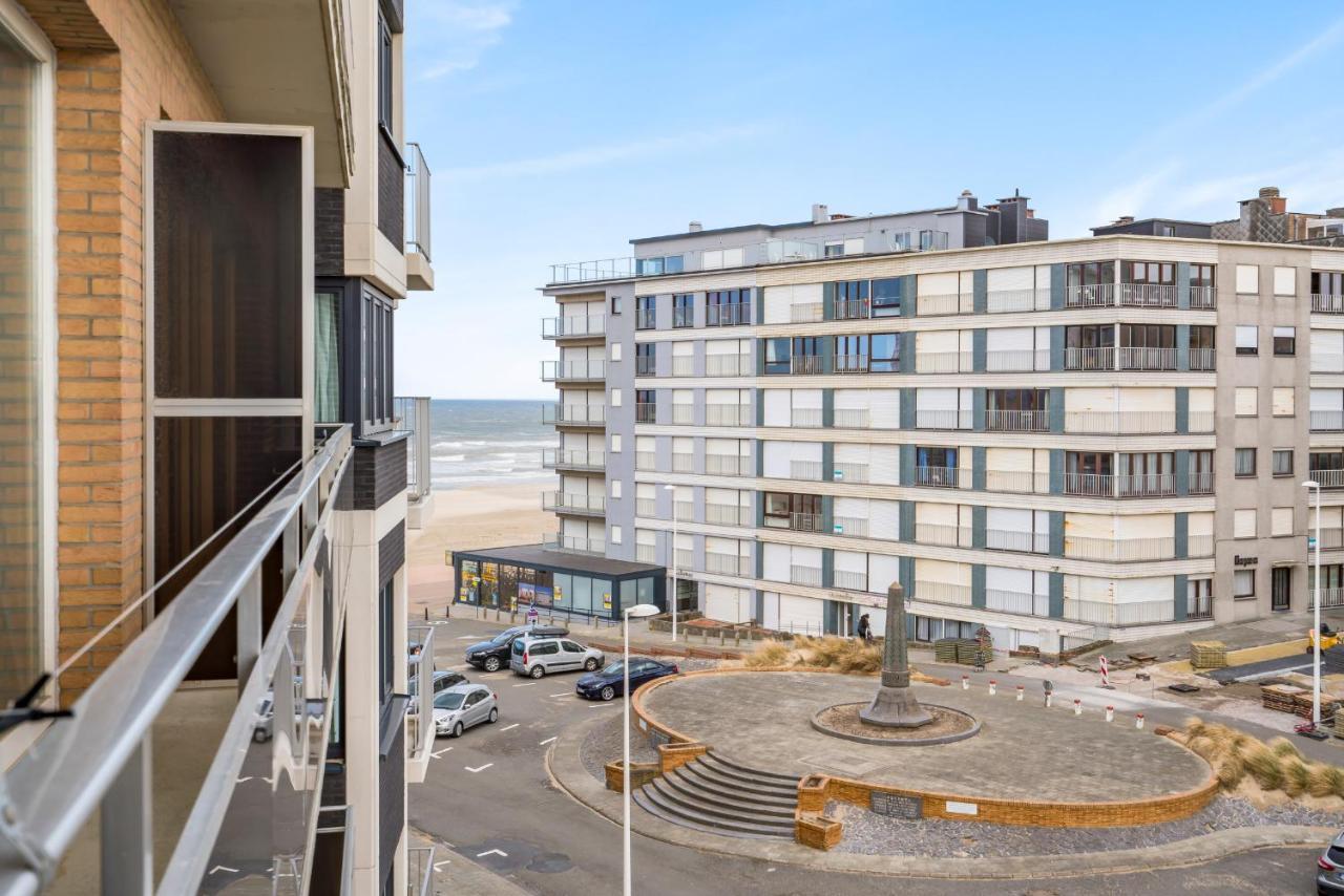 Luxurious And Unique Design App Centre Koksijde Exterior foto